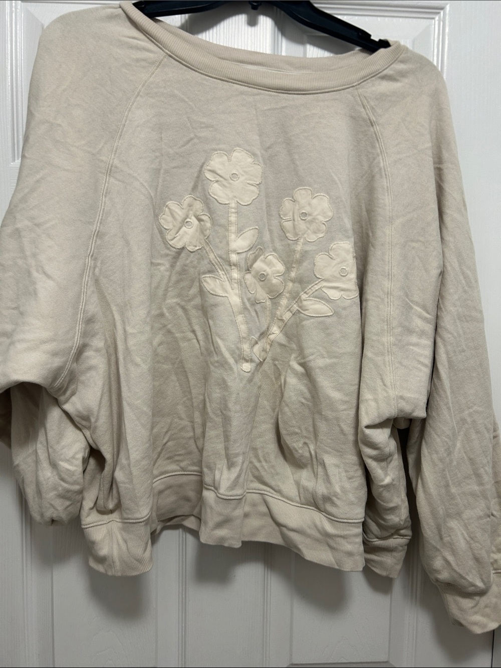 Old Navy Cream Floral Appliqué Crewneck Sweatshirt